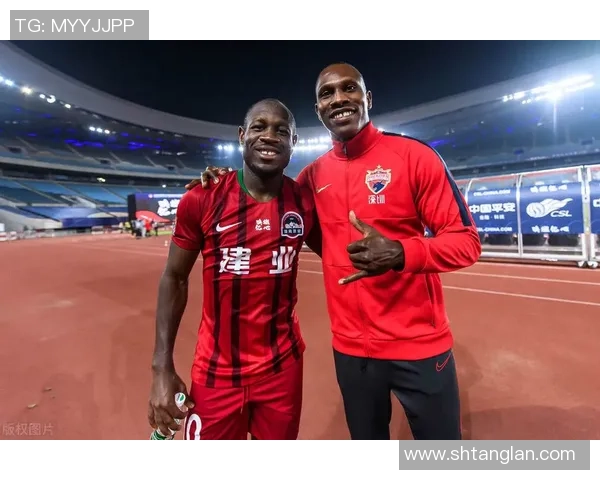 足球明星是否已踏足新疆这片热土引发球迷热议